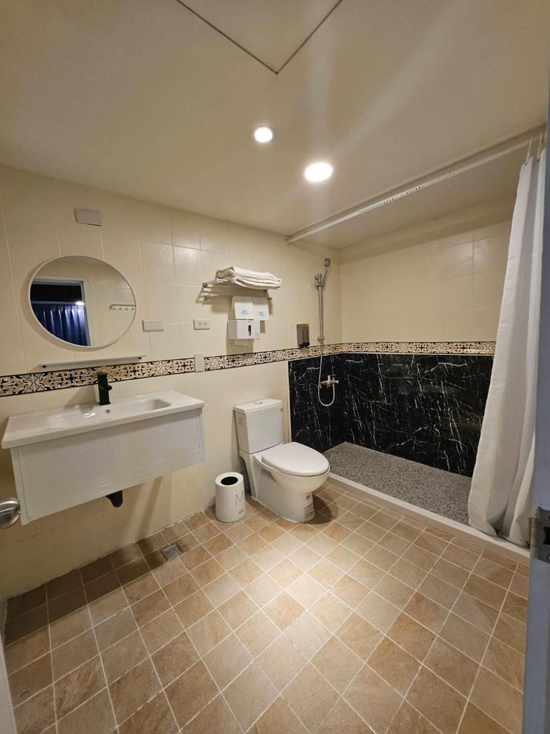 Joy Garden Hotel Καοσιούνγκ Εξωτερικό φωτογραφία